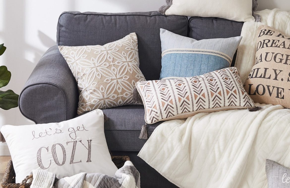 Top Pillow Manufacturers & Supplier in Erode